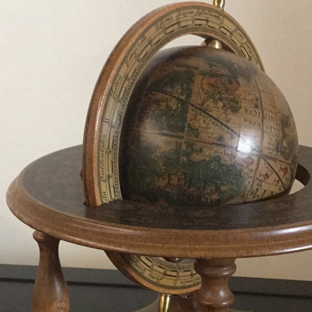 Wood Globe Decoration - Picture 16 of 16